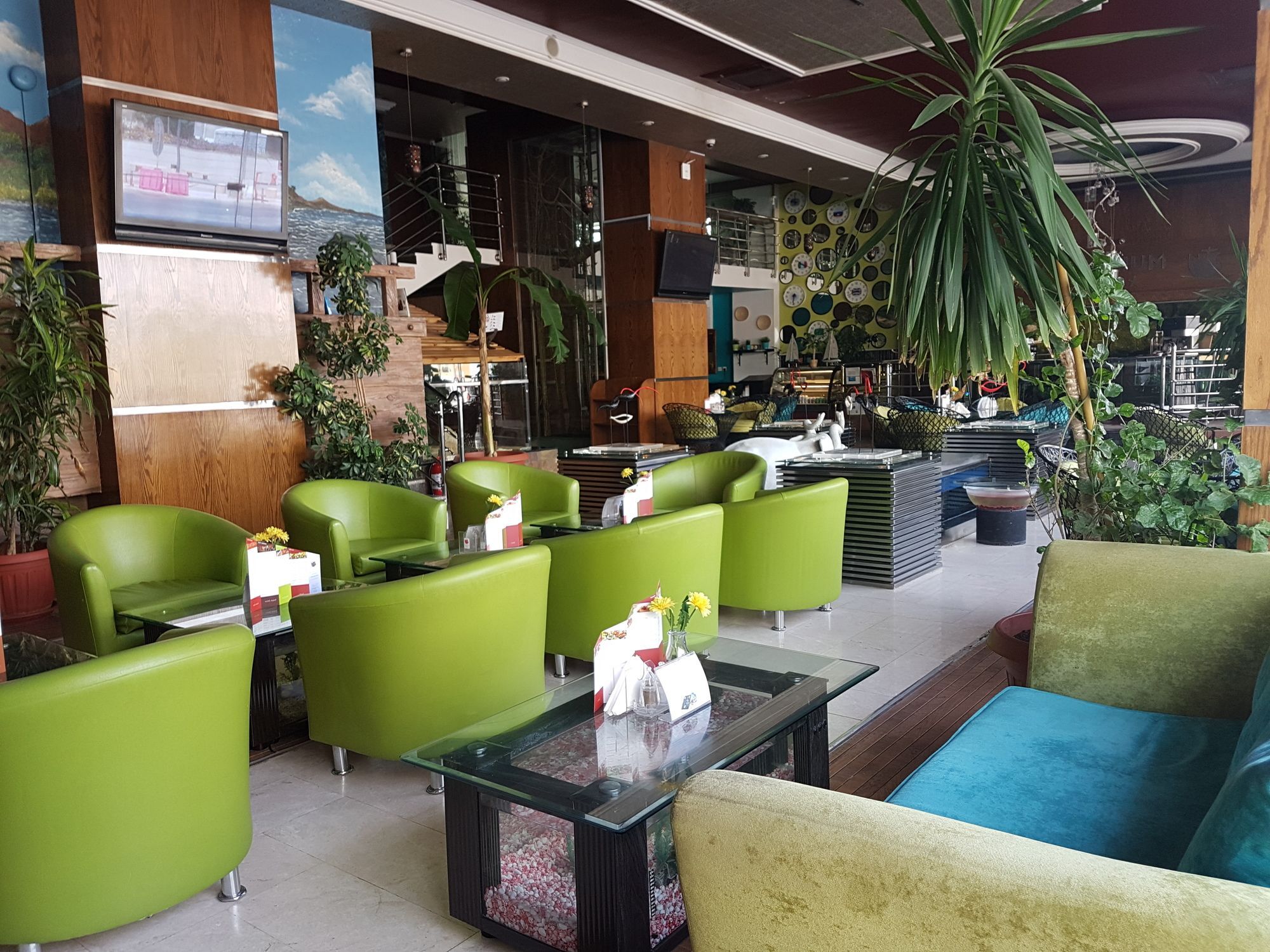 Aquarium Hotel 3*